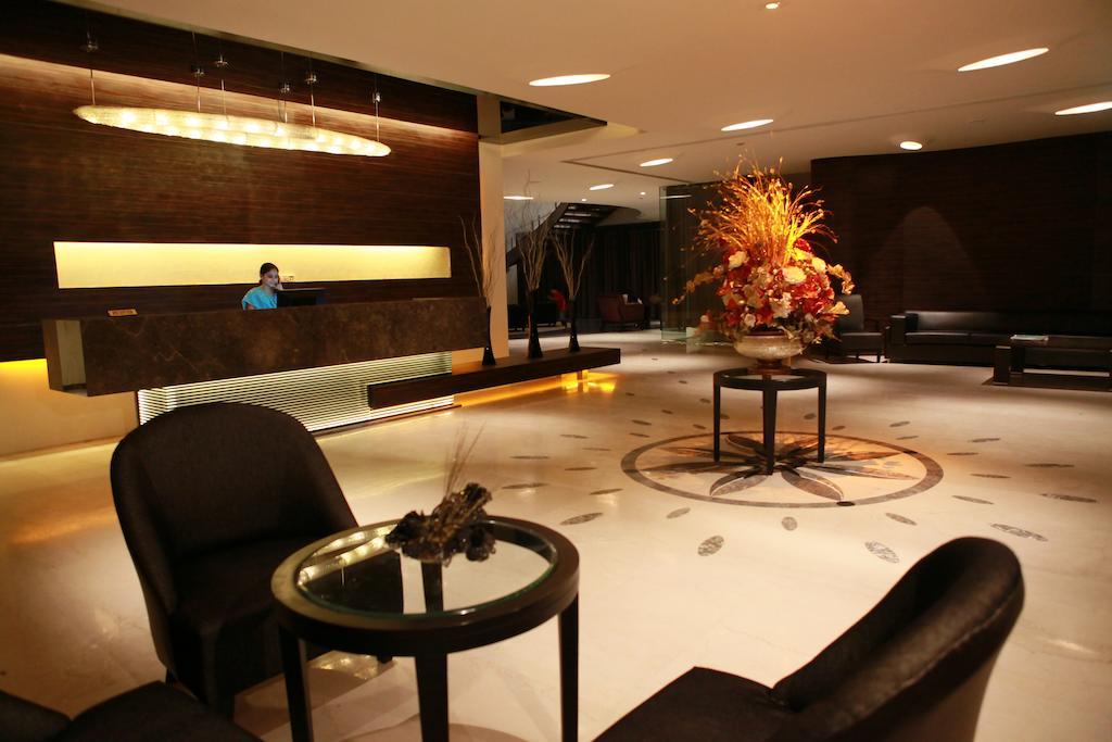 Krome - A - Boutique Hotel Meerut Exterior foto